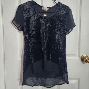 Black Velvet Sheer Short Sleeved Blouse